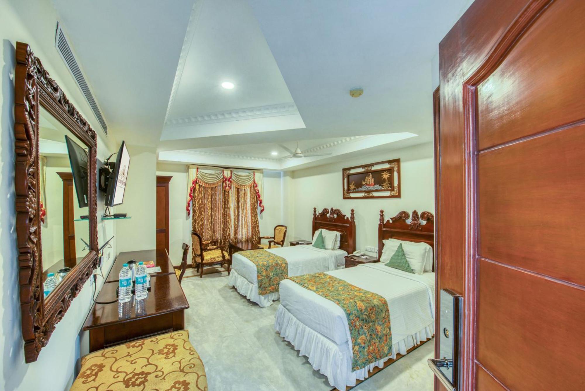 Hotel Le Royal Park Pondicherry Exterior photo